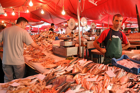 07072010-Marché poisson Catane (88)