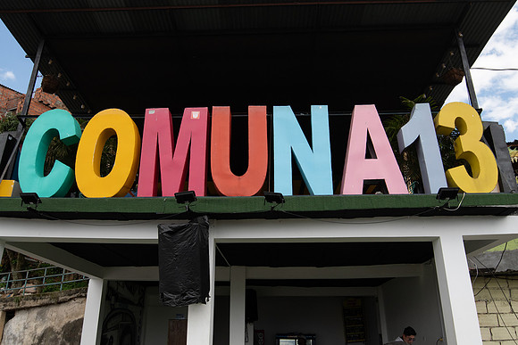 Comunidad 13 Medellin-8021